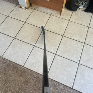 Senior CCM Jetspeed FT7 Pro Right Handed Hockey Stick P28 (New)
