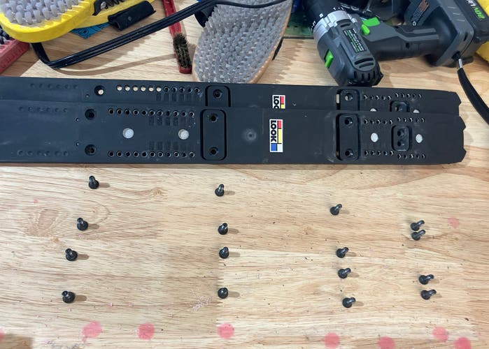 Look Ski Plates For Rossi/dynastar