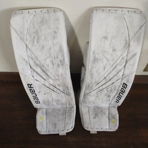 32" 2021 Bauer Vapor 3X Goalie Leg Pads (Used)