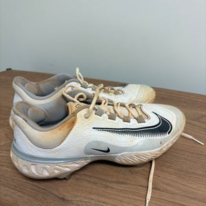 Men's Size M 9.0 (W 10.0) Nike (Used) Baseball Cleats