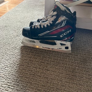 2023 CCM EFLEX 6.9 Hockey Goalie Skates   (Used)