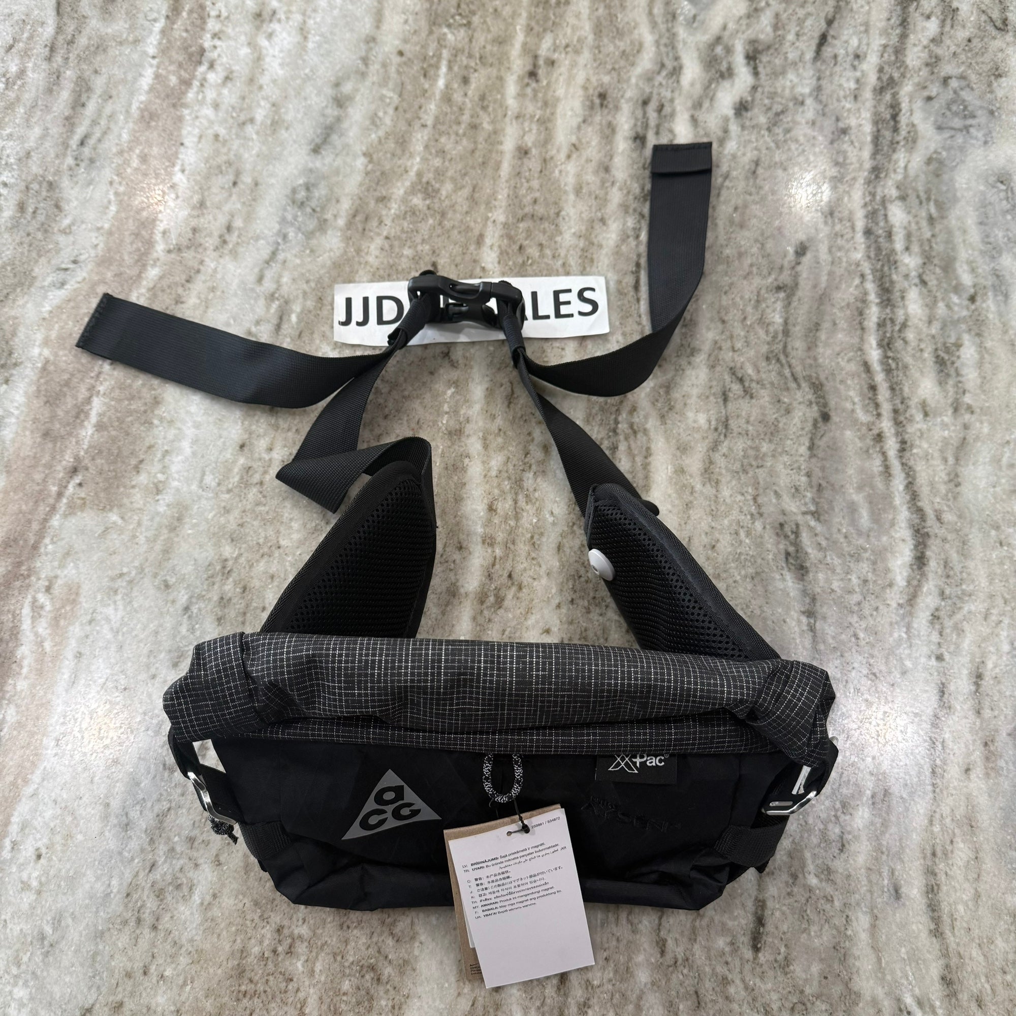 バッグ・カバンその他 Nike ACG Icen Fanny Pack 3L DV4051-011 Amazon.com | Nike ACG Aysén Fanny Pack (3L), Black/Cool Grey