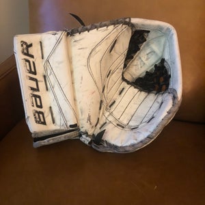 Used Bauer Reactor 9000 Regular Goalie Glove