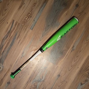 Easton Mako Bat (-8) 22 oz 30" (Used)