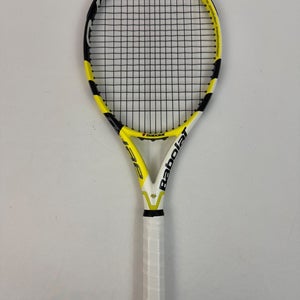 Babolat Aeropro Drive Cortex 4 3/8 Excellent Condition 9/10