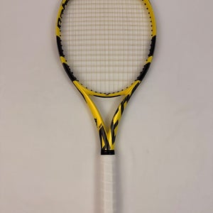 Babolat Pure Aero 2019, 4 3/8 Very Good Condition