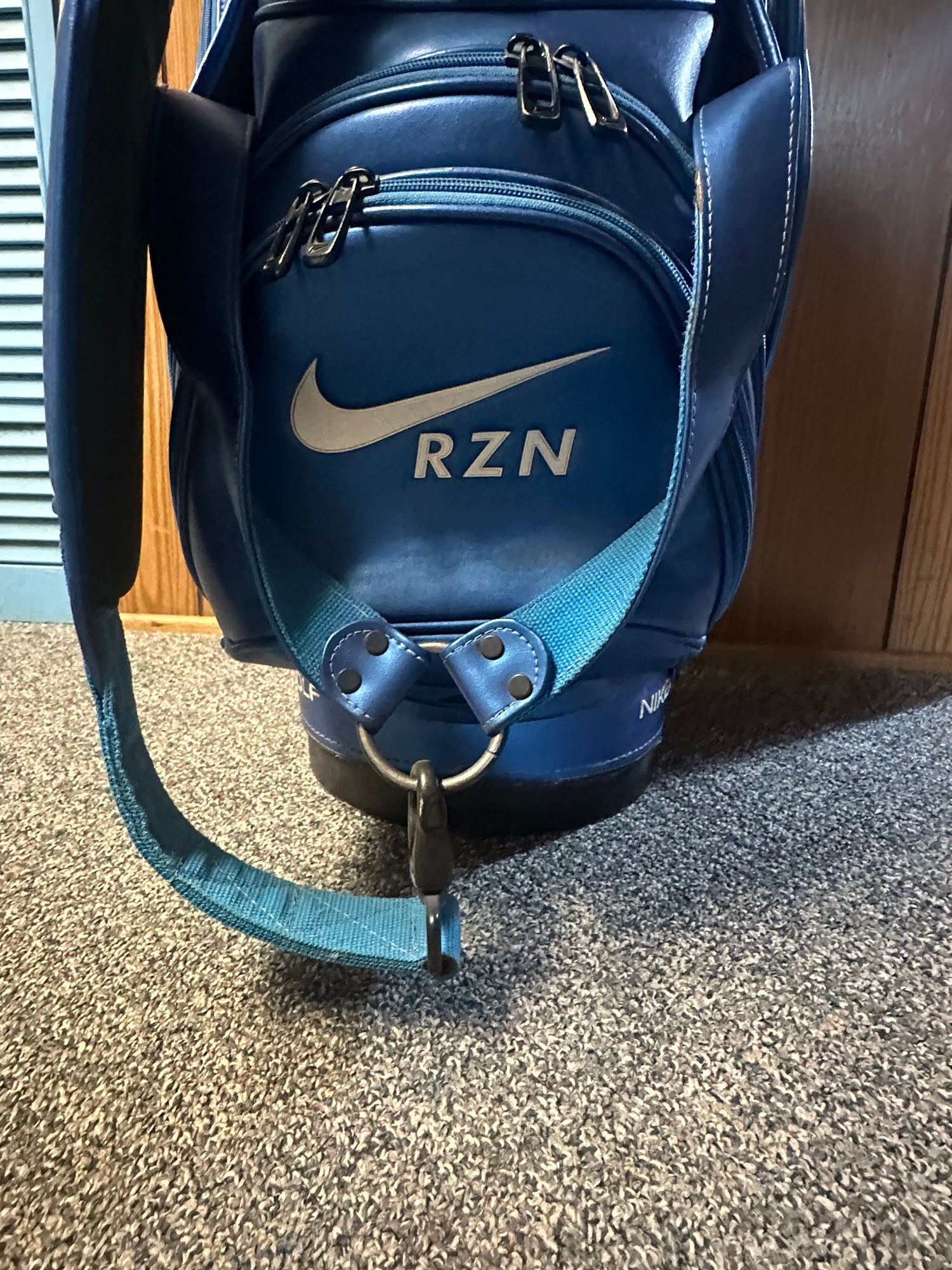 ナイキキャディバッグNike RZN Vapor Staff Golf Bag _57.PNG?set_id=880000500F