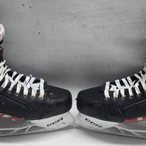 CCM Jetspeed FT6 Pro Stock Hockey Skates 10.5 Regular Used Red NCAA MIC (13933)