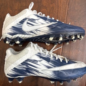 Men's  Size M 11.0 (W 12.0) Nike (Used)