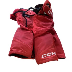 Used CCM FT6 Junior Hockey Bottom Red LG 11479-S000391185