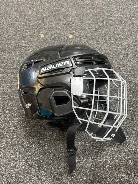 Youth Bauer Prodigy Helmet (Used)