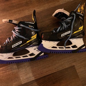2024 Bauer Supreme M3 Hockey Skates Regular Width 10 (Used)