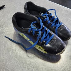 Used Umbro Soccer Cleats Black Youth 13.0 11497-S000147987