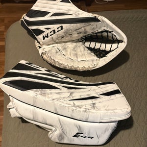 CCM Extreme flex 4.9 Regular  (Used)