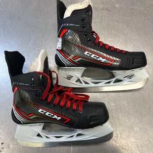 CCM (Used) Intermediate Size 5 Hockey Skates