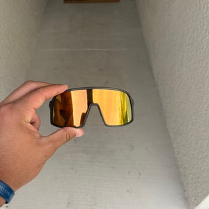 Unisex  Large Oakley Sutro Sunglasses (New)