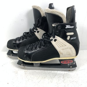Used Ccm Blk Tacks Junior 04 Ice Skates Ice Hockey