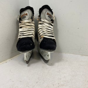 Used Easton Magnum Junior 01 Ice Skates Ice Hockey Skates
