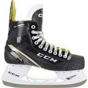 CCM New Senior Size 5 Hockey Skates