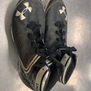 Used Under Armour Senior 8.5 Football Cleats