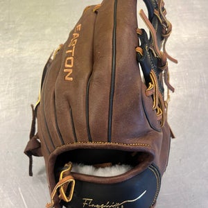 Easton New Right Hand Throw 11.5" Baseball Glove