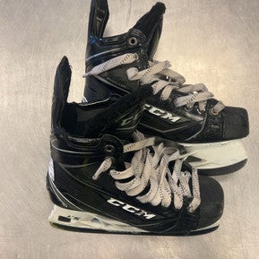 CCM Used Junior Size 4.5 Hockey Skates