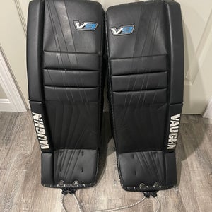 28"  Vaughn Velocity V9 Goalie Leg Pads (Used)