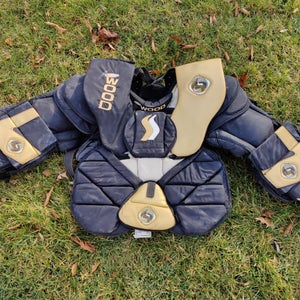 Large Sher-Wood Goalie Chest Protector (Used)