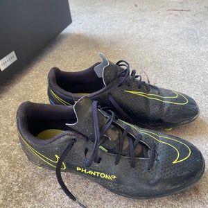 Black Unisex Size M 4.0 (W 5.0) Nike Phantom GT Elite Turf Cleats Cleats (Used)
