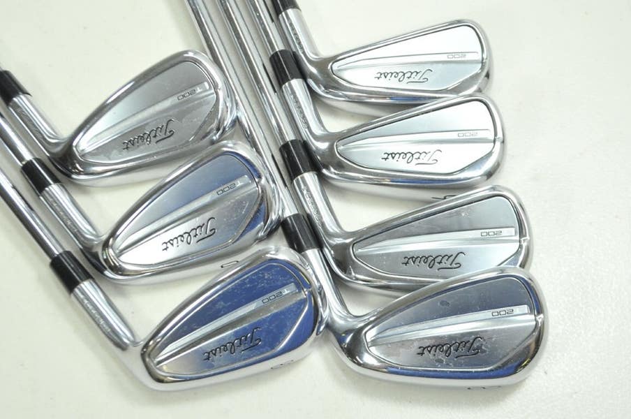 T200 48° (2023) Titleist T200 2023 5-PW,48* Iron Set Regular Flex Right NS