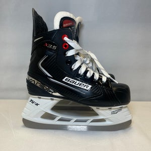 Bauer Used Junior Size 2 Hockey Skates