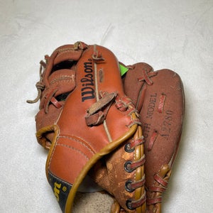Wilson Used Brown Right Hand Throw Baseball Glove
