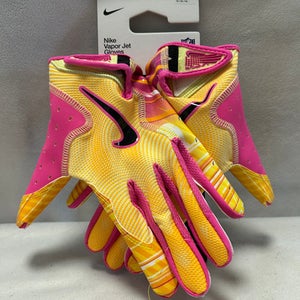 Nike (Used) Medium Orange Gloves