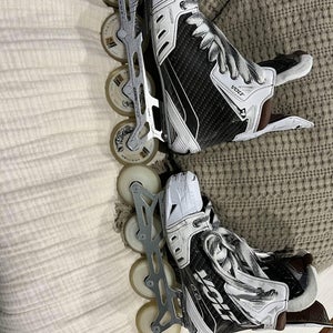 In-line hockey skate hockey skate