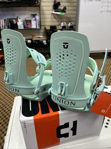 UNION TRILOGY SIZE LARGE SEAFOAM GREEN (23-24) BINDINGS *NEW IN