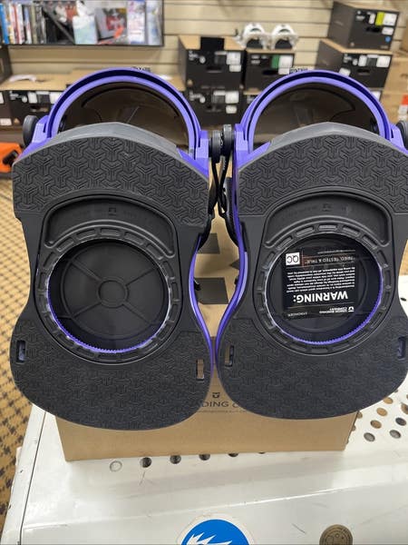 Union Atlas Snowboard Bindings Men's - Size M - Metallic Purple