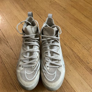 White Men's Size M 6.0 (W 7.0) Youth Nike High Top Huarache (Used)