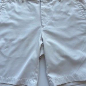 Peter Millar Golf shorts Men’s Size 34