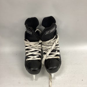 Bauer (Used) Intermediate Junior Size 1 Hockey Skates