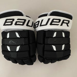 Bauer Nexus N2900 Hockey Gloves Black/White 13”