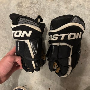 Easton Stealth Gloves 12"  (Used)