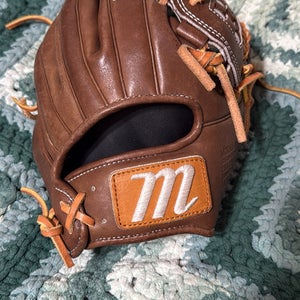 Marucci Right Hand Throw Pitcher's Cypress Series Baseball Glove 11.75" (Used)