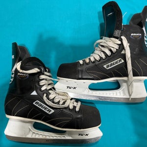 Senior Bauer Comp Hockey Skates Regular Width 10 (Used)