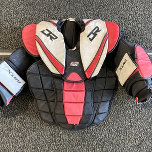 Used Intermediate Large D&R XLR8 X6.5 Goalie Chest Protector