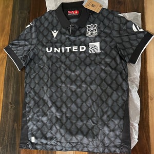 New Wrexham Away 2XL Jersey UK Sizes