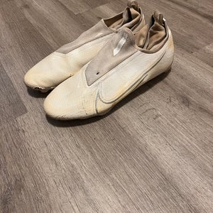 Unisex  Size M 15.0 (W.16.0) Nike Low Top Vapor 360 PRO (Used)