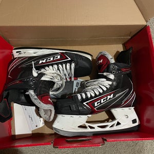 CCM JetSpeed FT2 Hockey Skates 11 (Used)