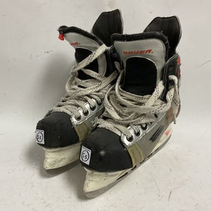 Bauer (Used) Intermediate Junior Size 5.5 Hockey Skates