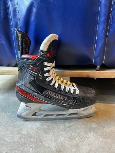NCAA Bauer Vapor 2X Pro Hockey Skates Pro Stock Size 6.5 254mm Used)