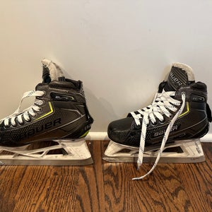 Bauer Elite Hockey Goalie Skates Size 2, D Width (Used)